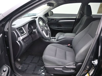 2018 Toyota Highlander LE