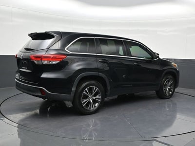 2018 Toyota Highlander LE