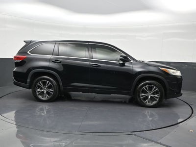 2018 Toyota Highlander LE