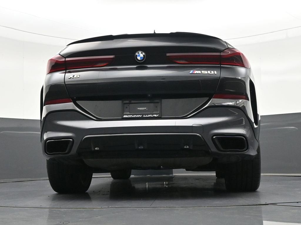 2021 BMW X6 M50i