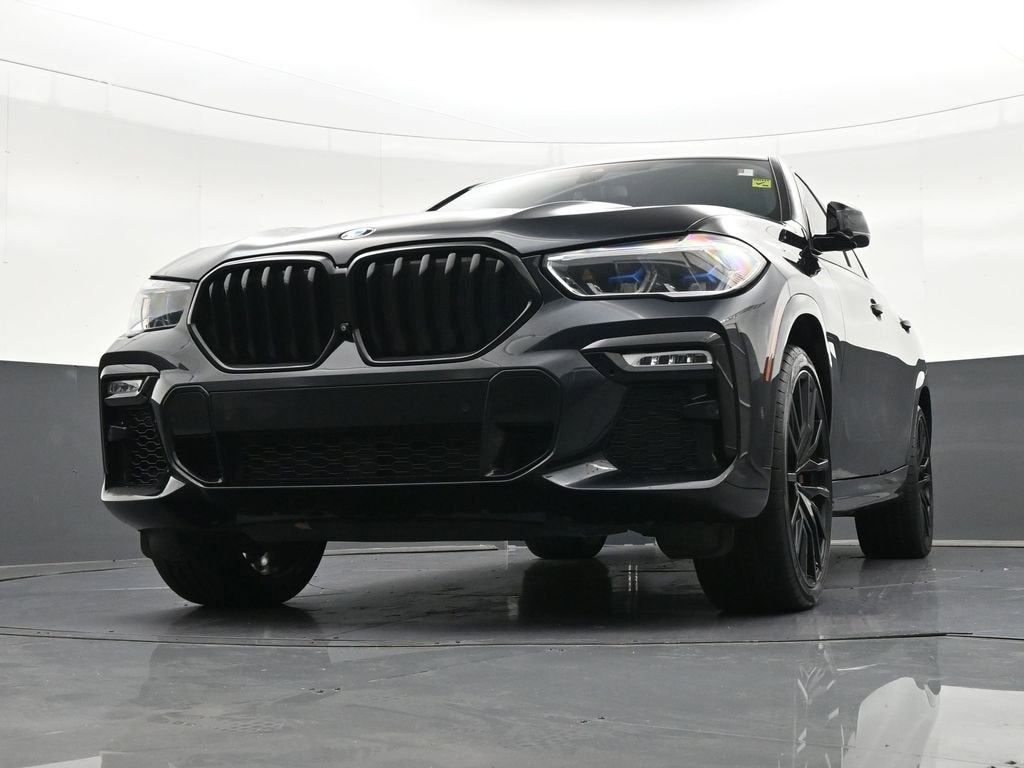 2021 BMW X6 M50i