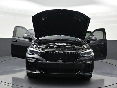 2021 BMW X6 M50i
