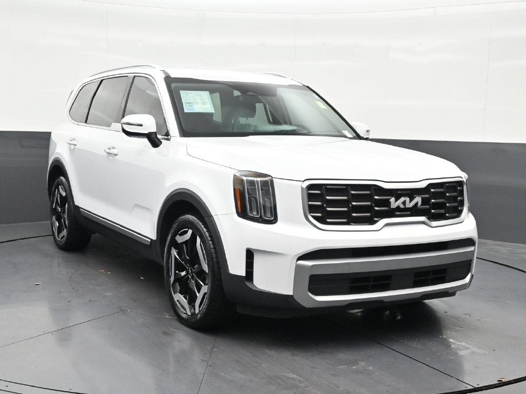 2023 Kia Telluride S