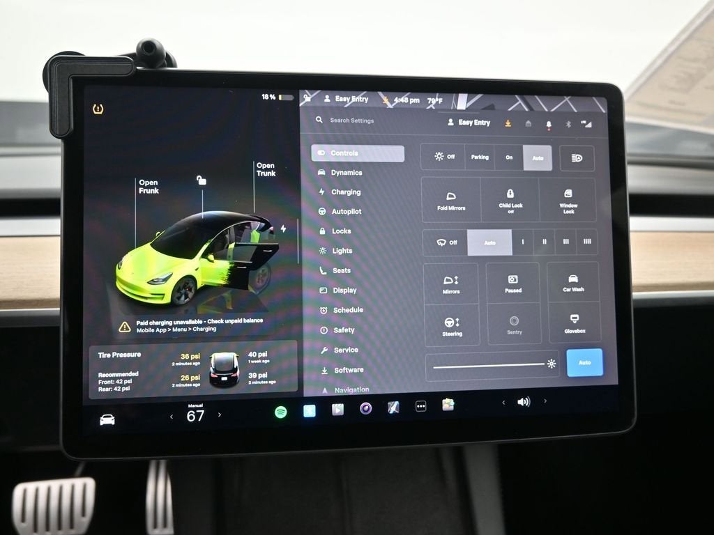 2023 Tesla Model 3 Performance