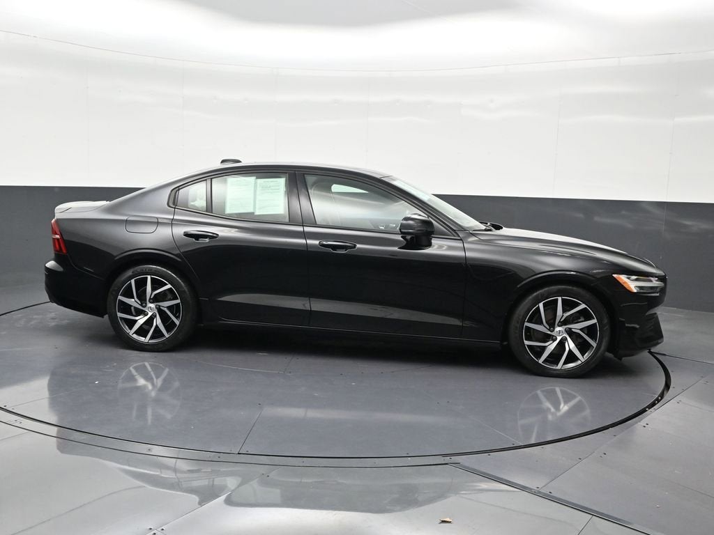 2019 Volvo S60 Momentum