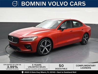 2023 Volvo S60 B5 Core Dark Theme