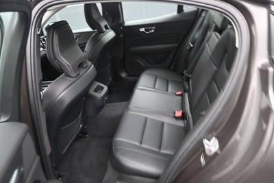 2024 Volvo S60 Core Dark Theme