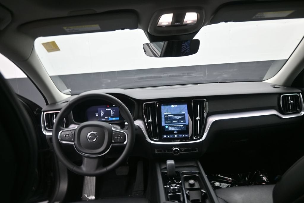 2024 Volvo S60 Core Dark Theme