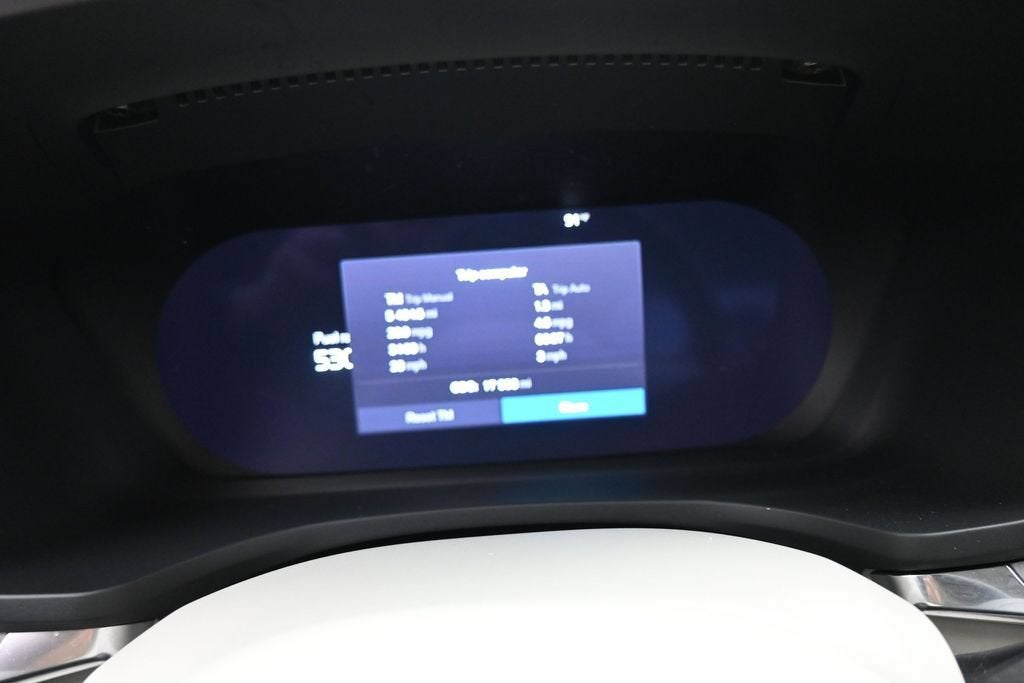 2024 Volvo S60 Plus Dark Theme