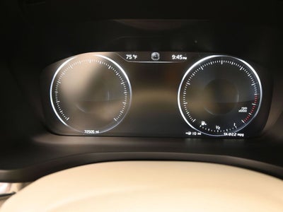 2022 Volvo S60 Momentum