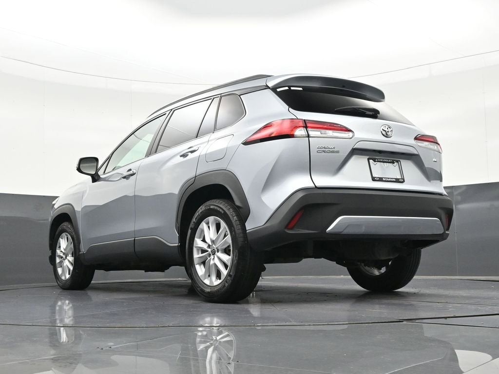 2024 Toyota Corolla Cross LE