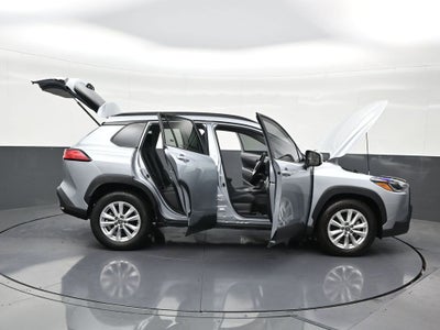 2023 Toyota Corolla Cross LE