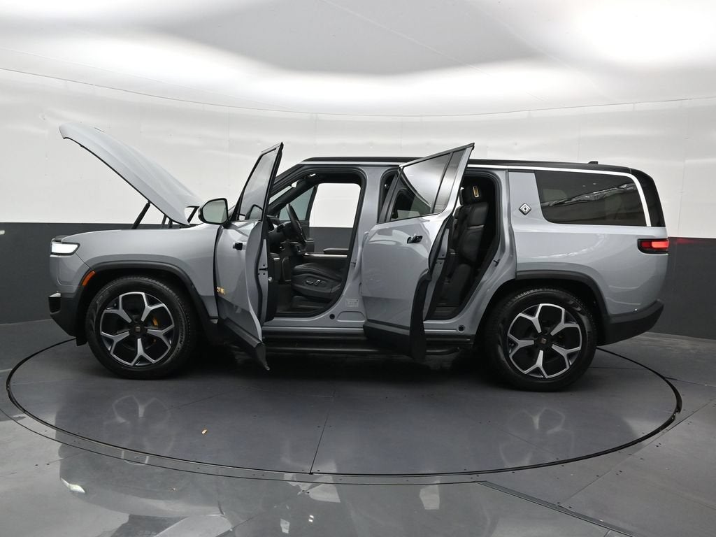 2023 RIVIAN R1S Launch Edition