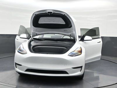 2024 Tesla Model Y LONG RANGE