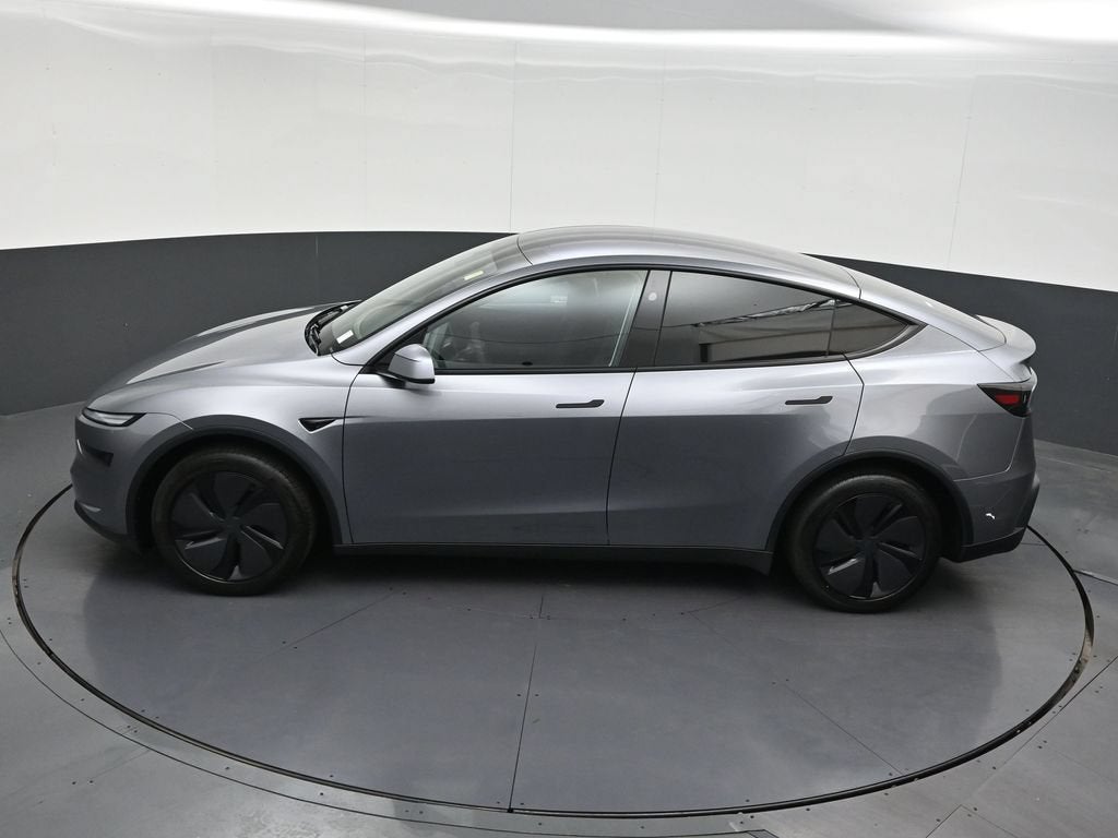 2026 Tesla Model Y Premium
