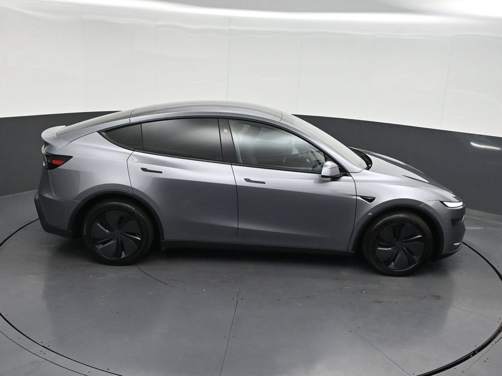 2026 Tesla Model Y Premium