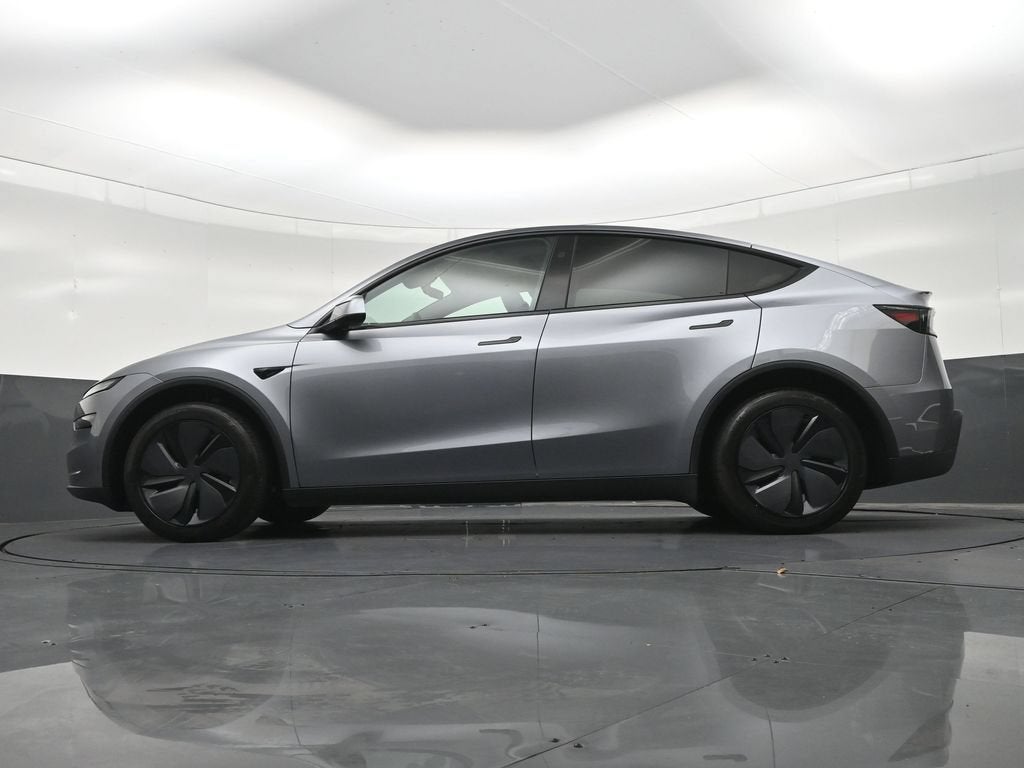 2026 Tesla Model Y Premium