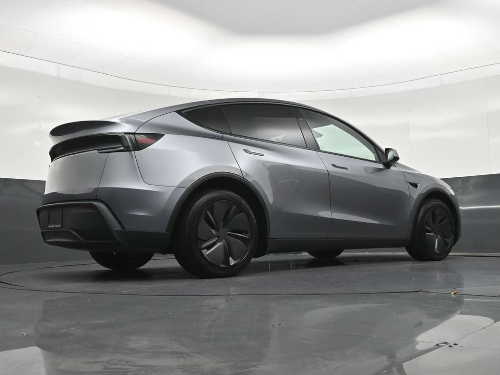 2026 Tesla Model Y Premium