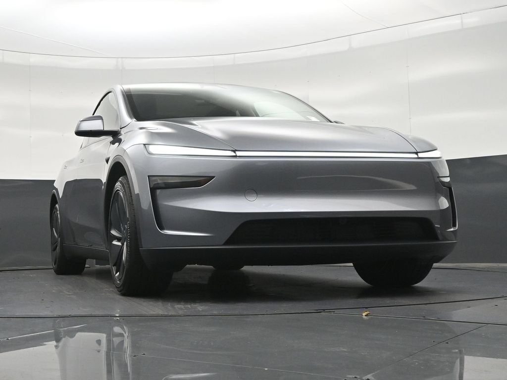 2026 Tesla Model Y Premium
