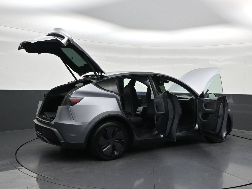 2026 Tesla Model Y Premium