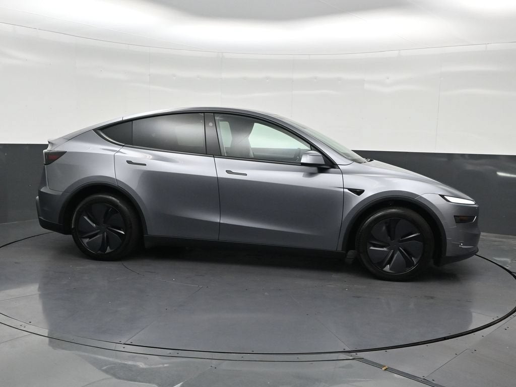 2026 Tesla Model Y Premium