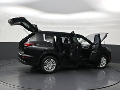 2024 Mitsubishi Outlander ES 2.5 2WD