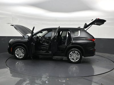 2024 Mitsubishi Outlander ES 2.5 2WD