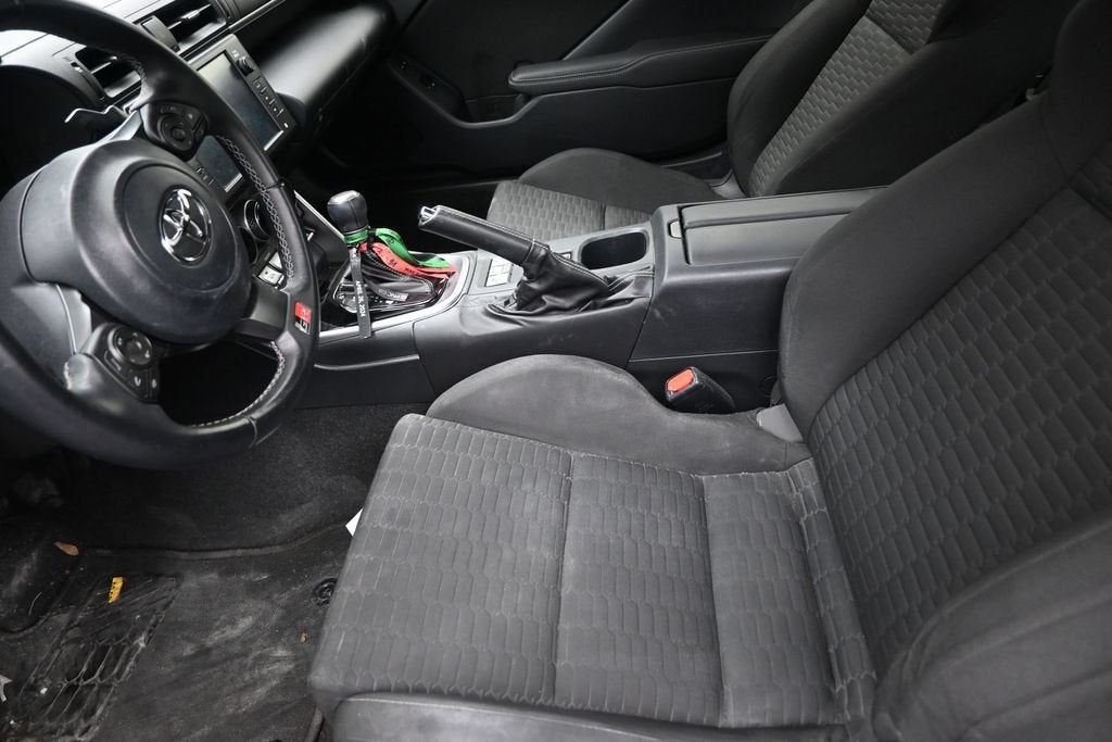 2024 Toyota GR86 2DR AT