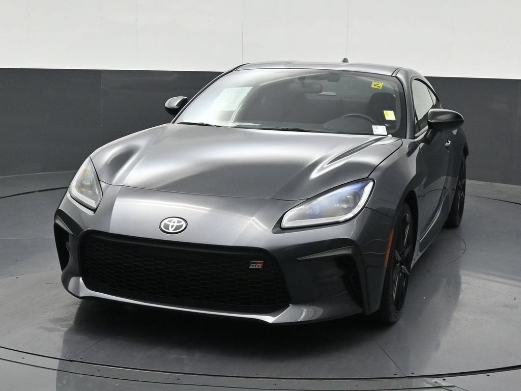2024 Toyota GR86 2DR AT