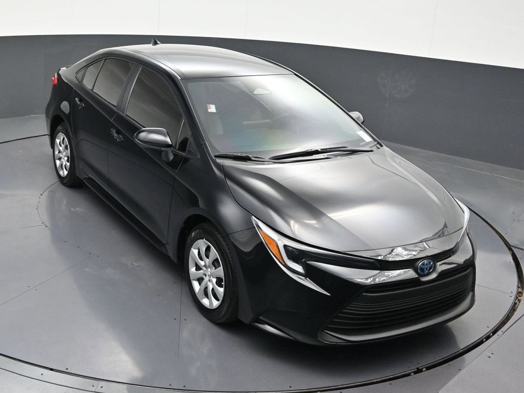 2025 Toyota Corolla Hybrid LE