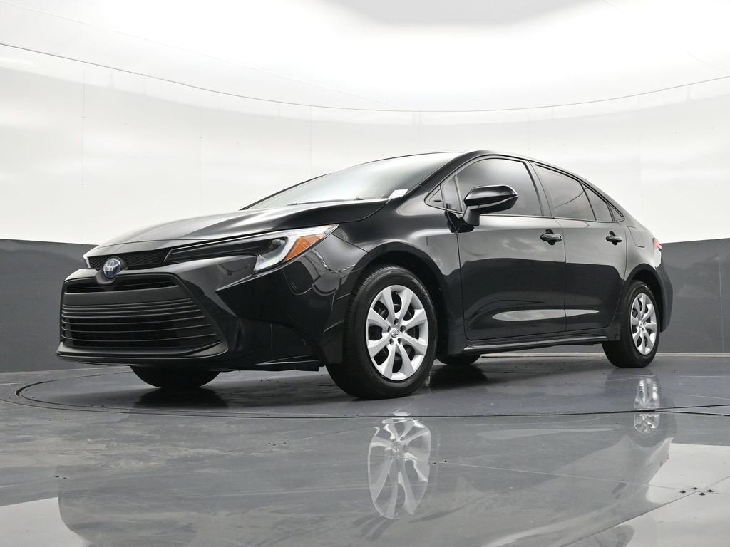 2025 Toyota Corolla Hybrid LE