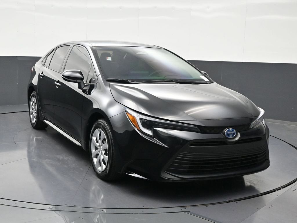 2025 Toyota Corolla Hybrid LE