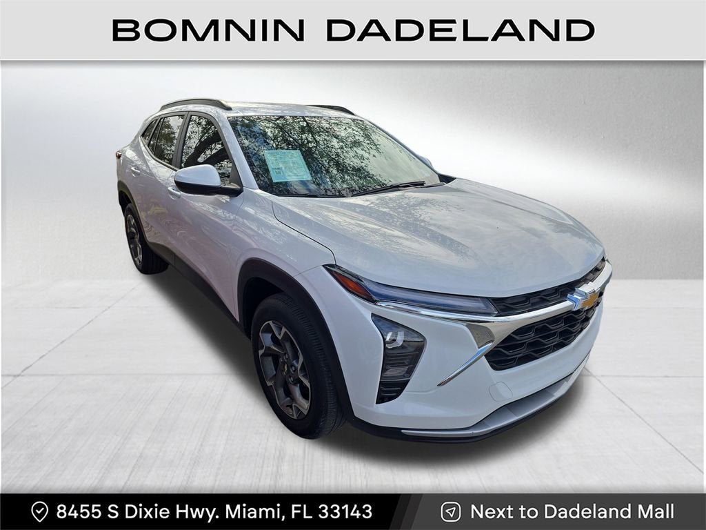 2025 Chevrolet Trax LT