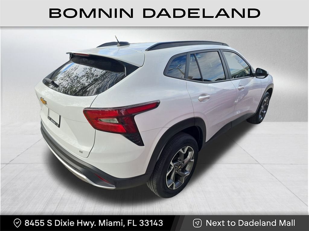 2025 Chevrolet Trax LT