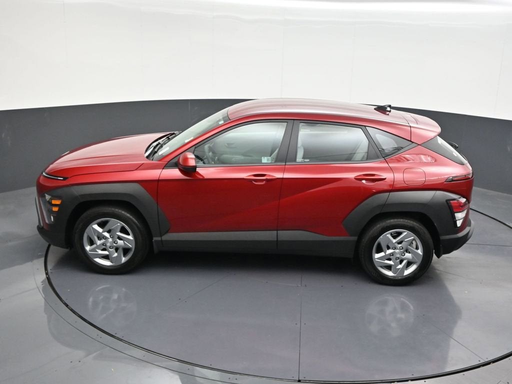 2025 Hyundai Kona SE