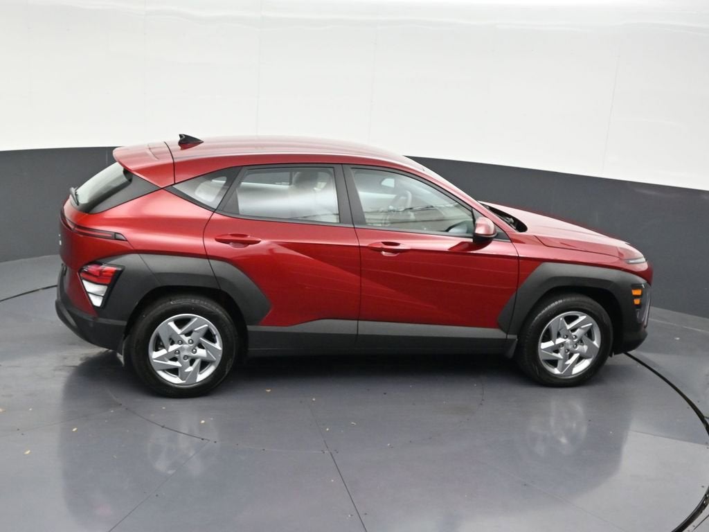 2025 Hyundai Kona SE