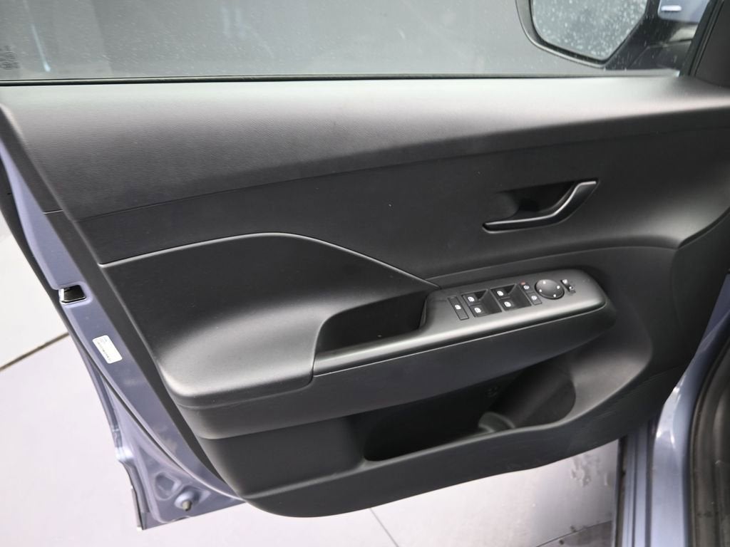 2024 Hyundai Kona Electric SEL