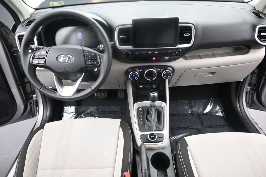 2023 Hyundai Venue SEL