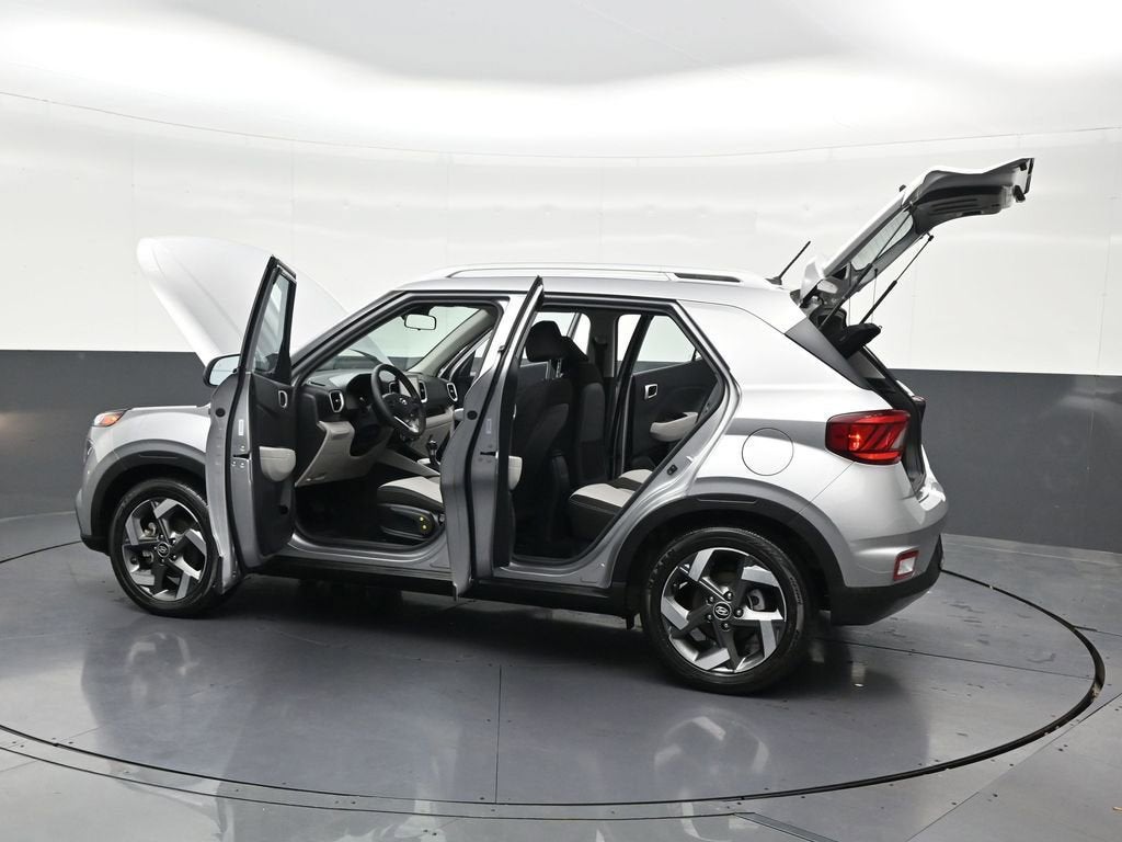 2023 Hyundai Venue SEL