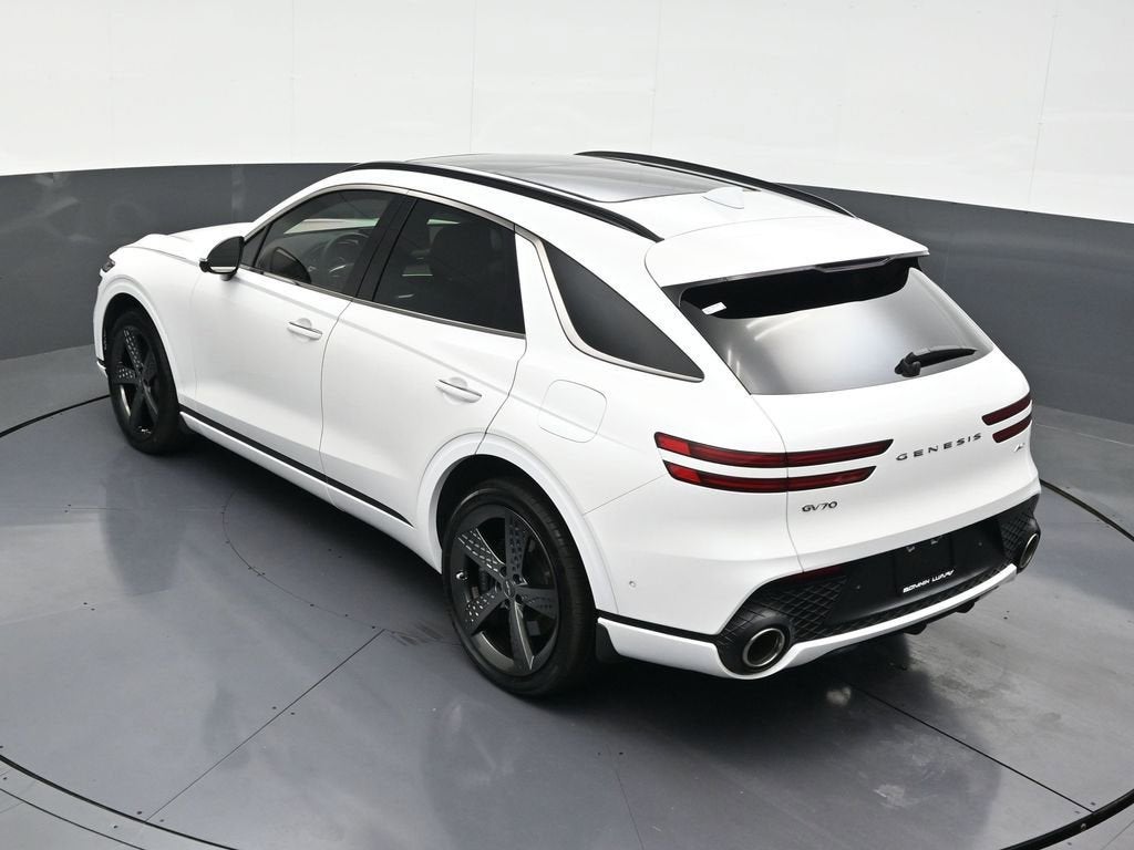 2025 Genesis GV70 2.5T