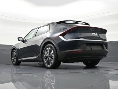 2022 Kia EV6 Light