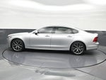 2019 Volvo S90 T6 Momentum