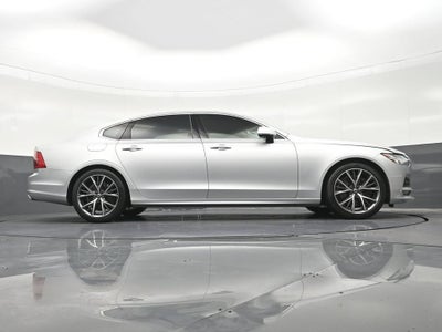 2019 Volvo S90 T6 Momentum