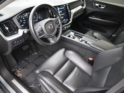 2019 Volvo XC60 Momentum