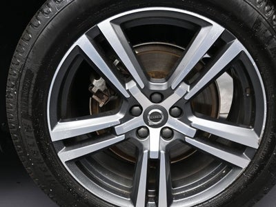 2019 Volvo XC60 Momentum