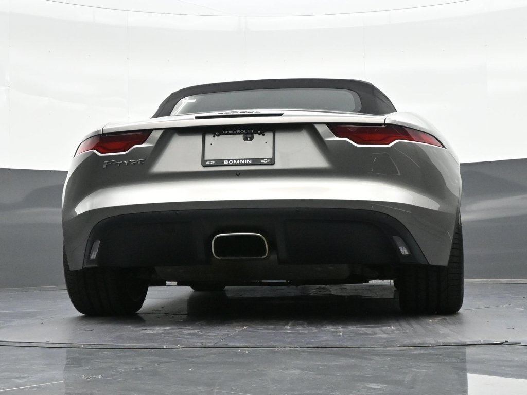 2021 Jaguar F-TYPE P300
