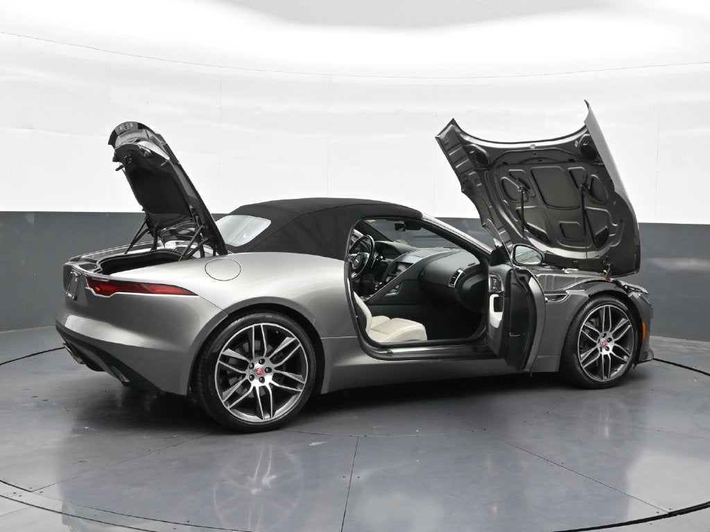 2021 Jaguar F-TYPE P300
