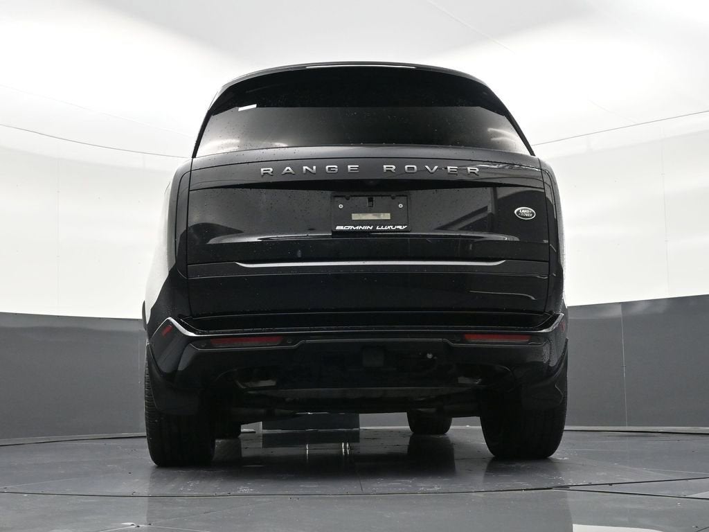 2023 Land Rover Range Rover SE