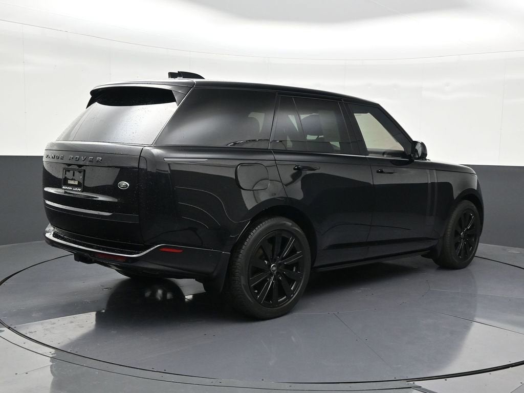 2023 Land Rover Range Rover SE