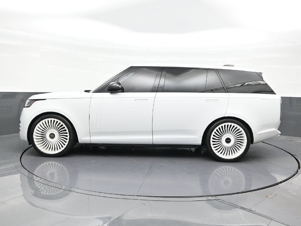 2024 Land Rover Range Rover SE